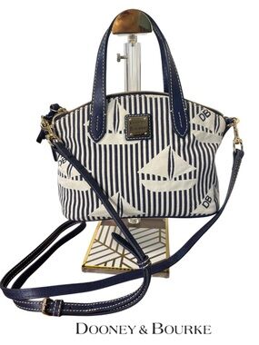 Dooney & Bourke Navy Cream Stripe Sailboat Ruby satchel handbag w/crossbody